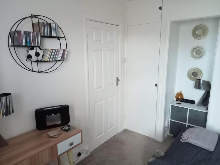 Vila House With Free Parking And Large Garden Wyke Regis Exteriér fotografie