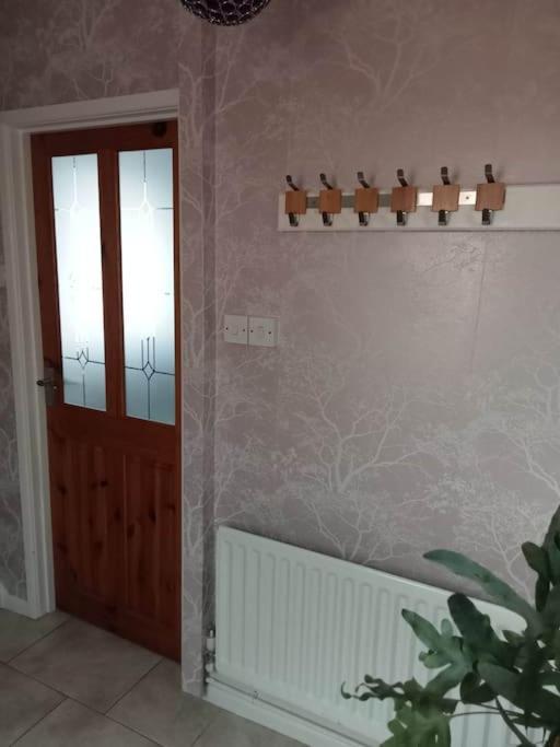 Vila House With Free Parking And Large Garden Wyke Regis Exteriér fotografie