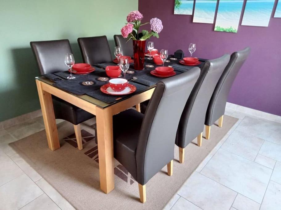 Vila House With Free Parking And Large Garden Wyke Regis Exteriér fotografie